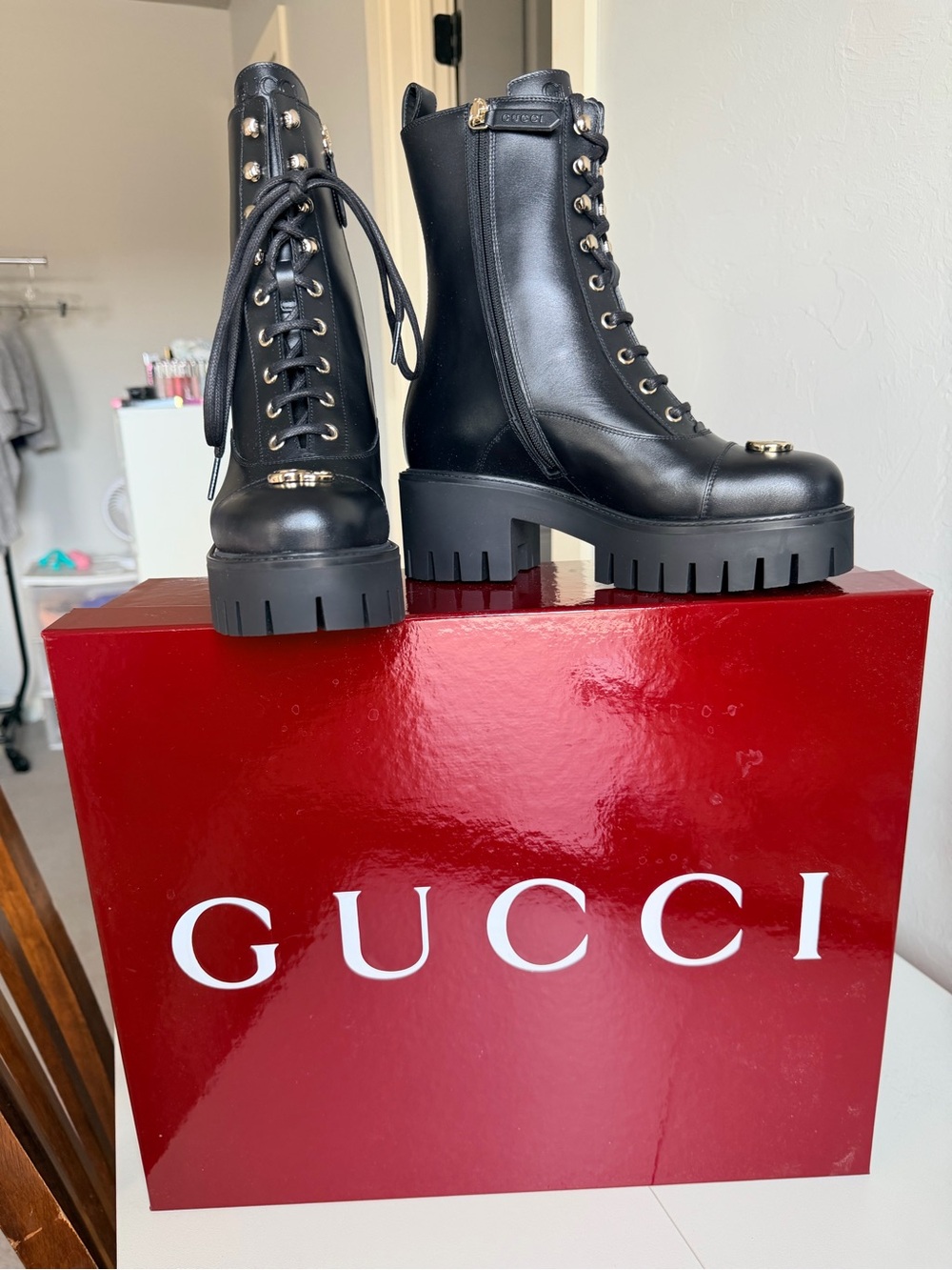 Gucci Black Leather boots, NEW NEVER WORN Size 6.5 women’s